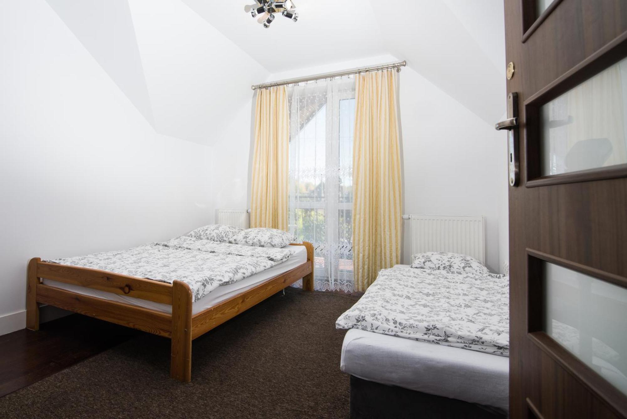 Hubertus Hotell Wola Rzedzinska Rom bilde